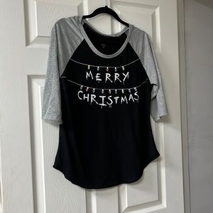 Zoe + Liv black and gray Christmas tee XL